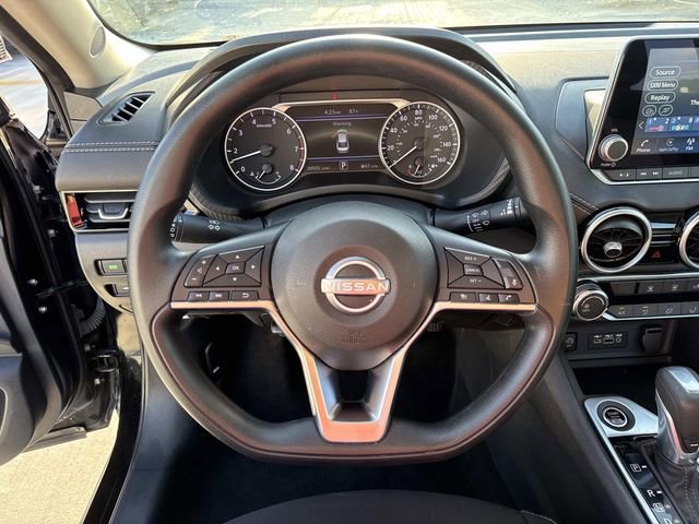 Used 2024 Nissan Sentra SV FWD image 21
