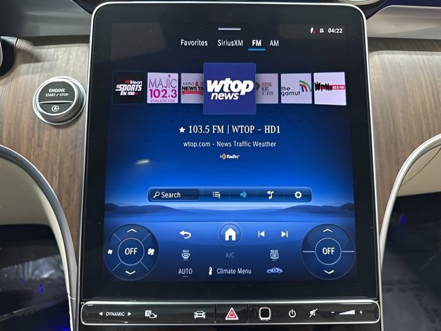 Used 2025 Mercedes-Benz C 300 4MATIC Sedan image 22