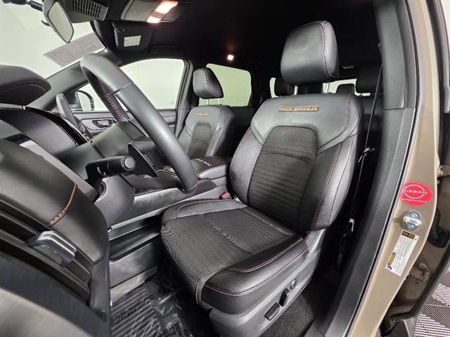 Used 2025 Nissan Pathfinder Rock Creek image 32