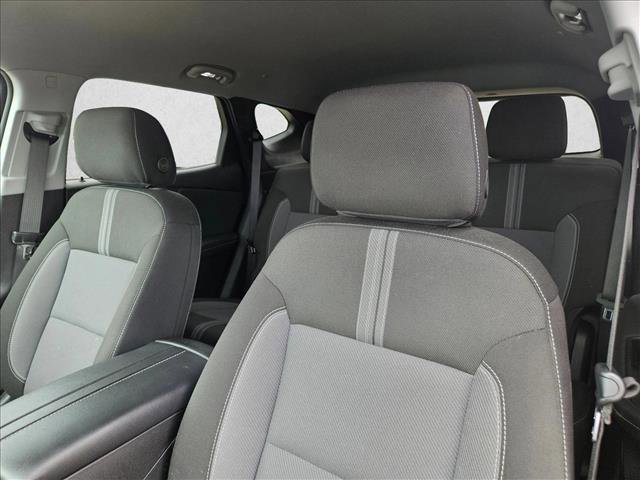 Used 2025 Chevrolet Blazer LT AWD/4WD image 12
