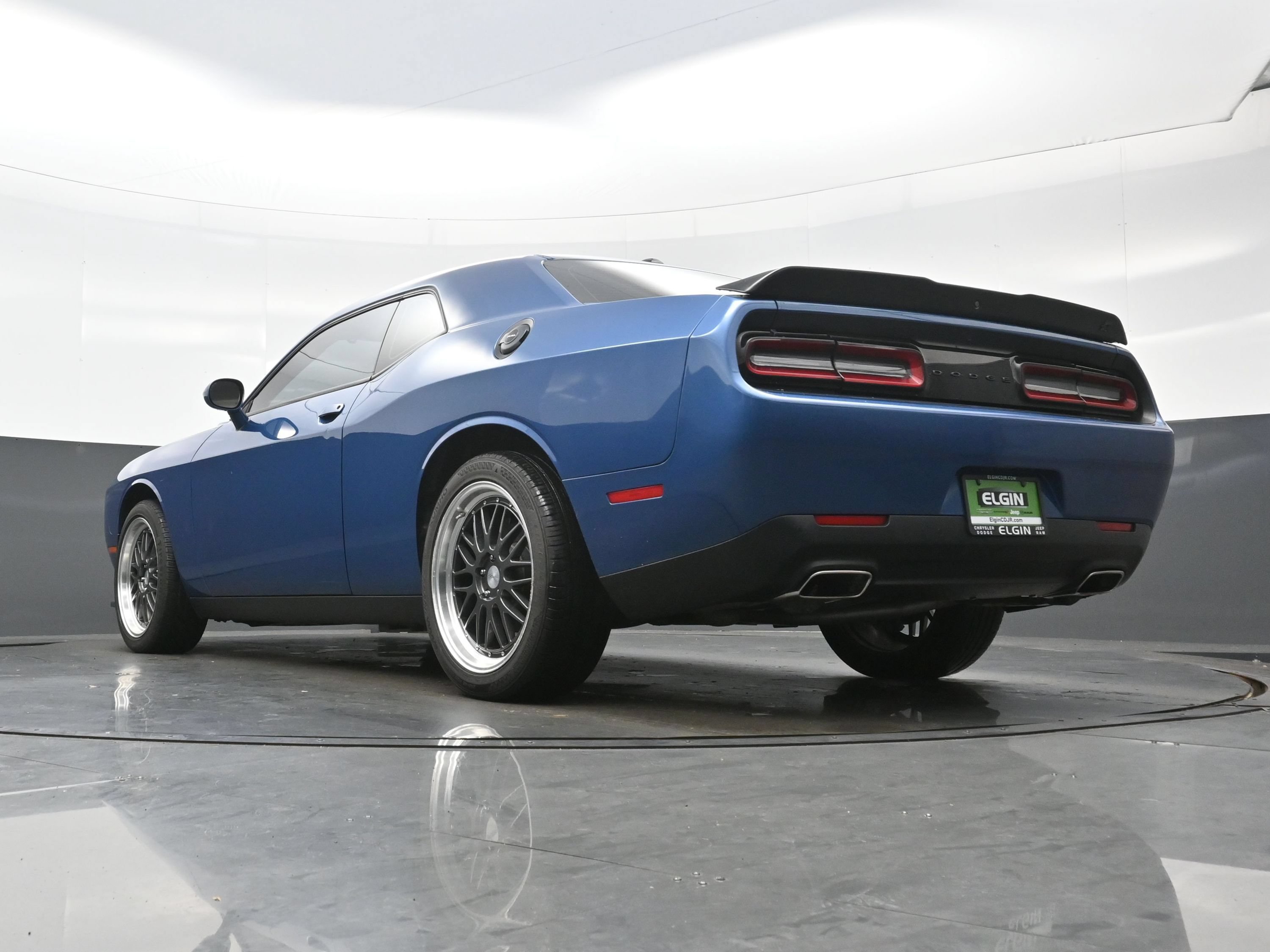 Used 2021 Dodge Challenger GT w/ Blacktop Package AWD/4WD image 29