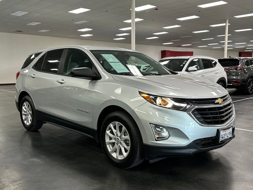 Used 2021 Chevrolet Equinox LS w/ LS Convenience Package image 9