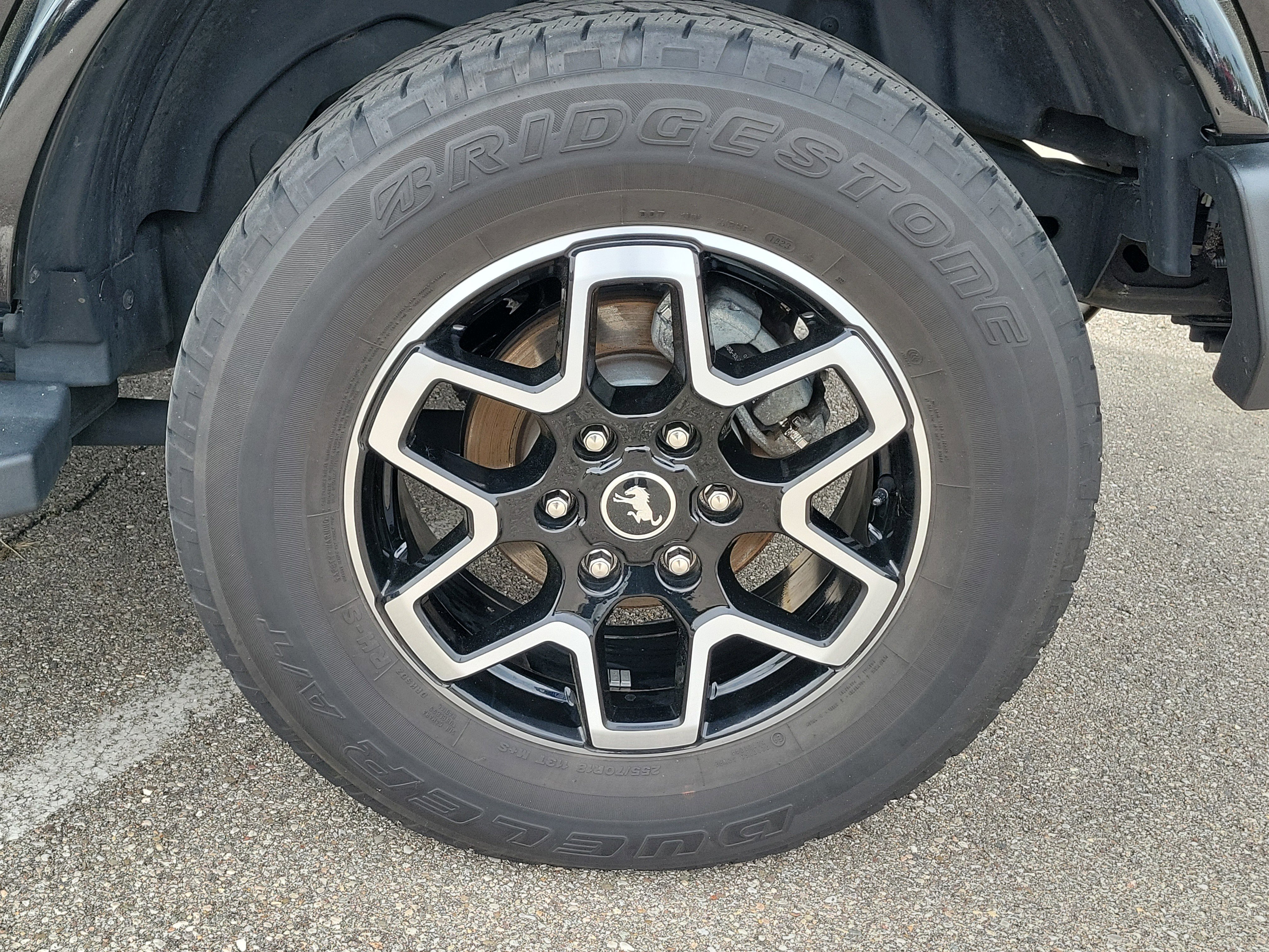 Used 2023 Ford Bronco Outer Banks AWD/4WD image 5