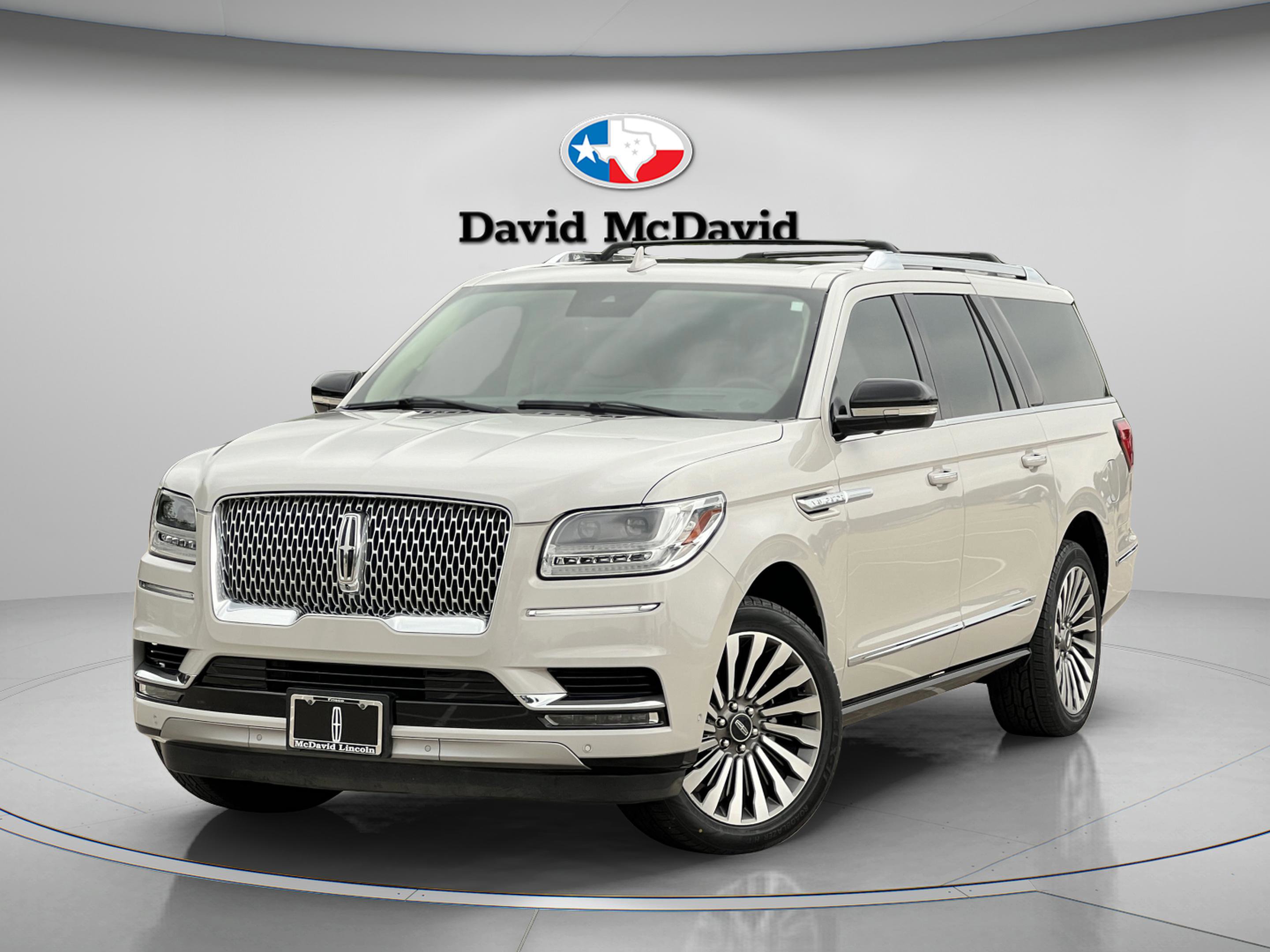 Certified 2021 Lincoln Navigator L Reserve w/ Luxury Package AWD/4WD image 2