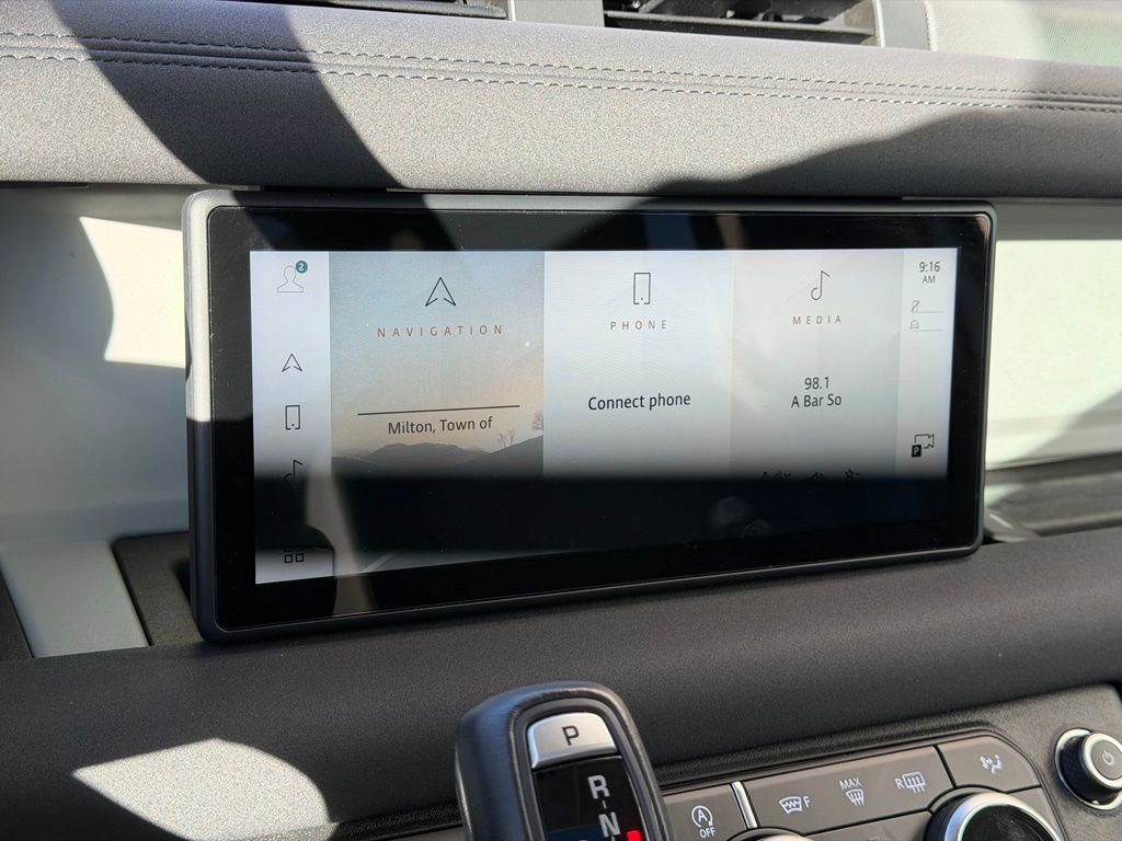 Used 2021 Land Rover Defender 110 SE image 14