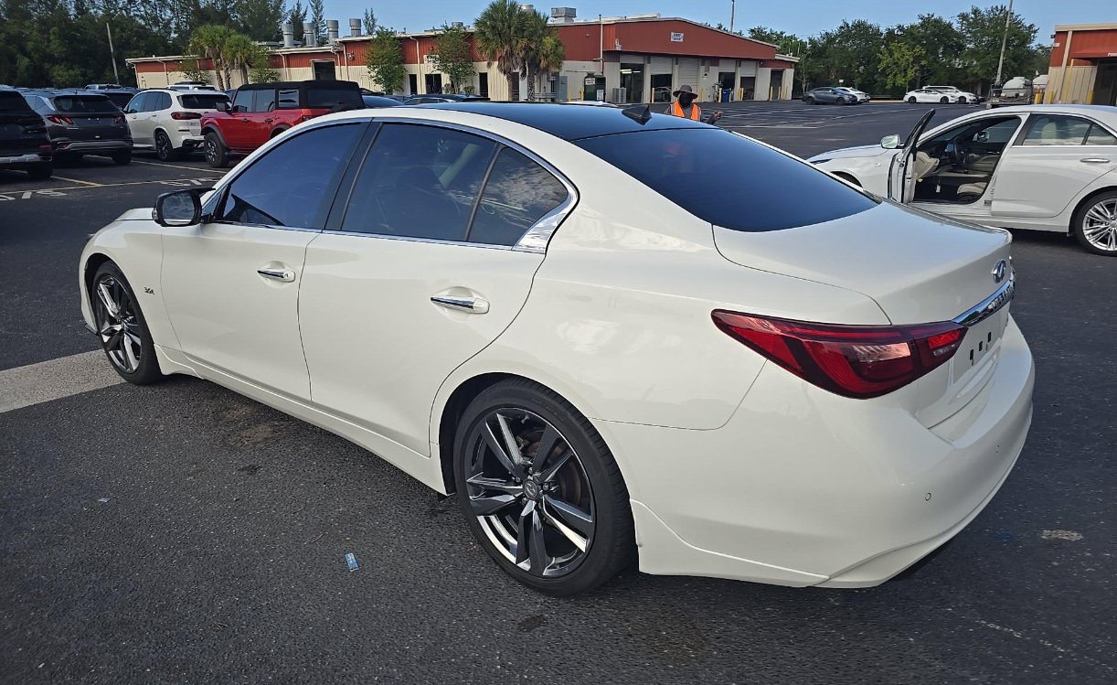 Used 2019 INFINITI Q50 Signature Edition w/ Cargo Package (L96) RWD image 12