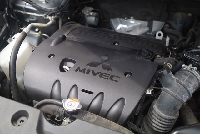 Used 2021 Mitsubishi Outlander Sport SE FWD image 8