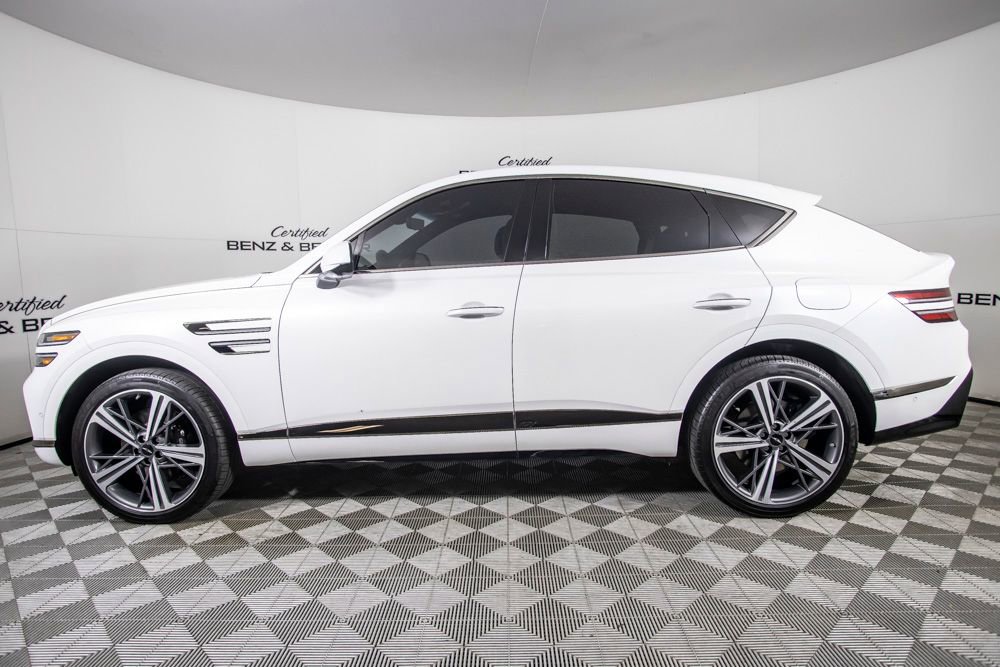 Used 2025 Genesis GV80 3.5T e-SC AWD/4WD image 11