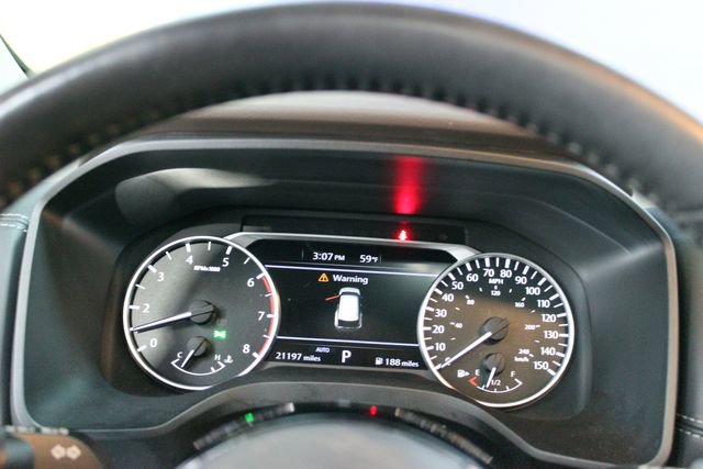 Used 2021 Nissan Rogue SV AWD/4WD image 16