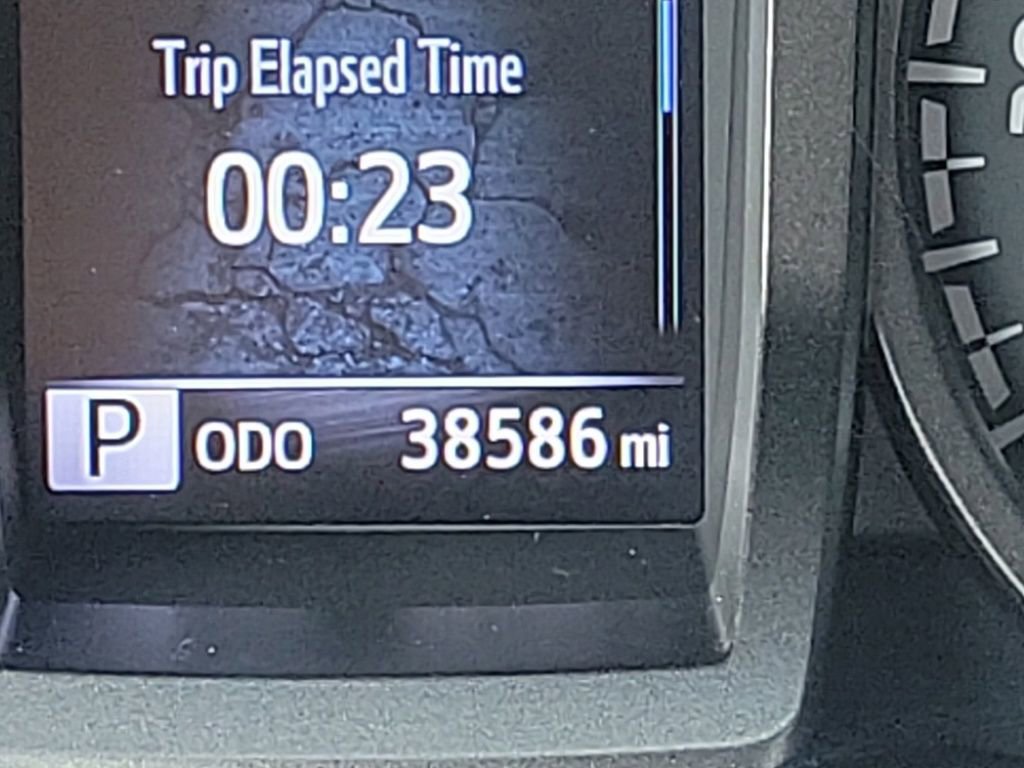 Used 2021 Toyota Tacoma TRD Off-Road image 26