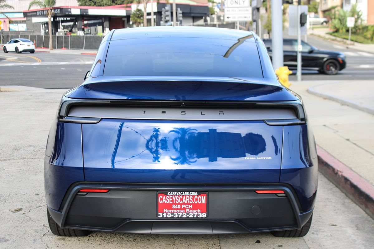 Used 2026 Tesla Model Y Long Range AWD/4WD image 4