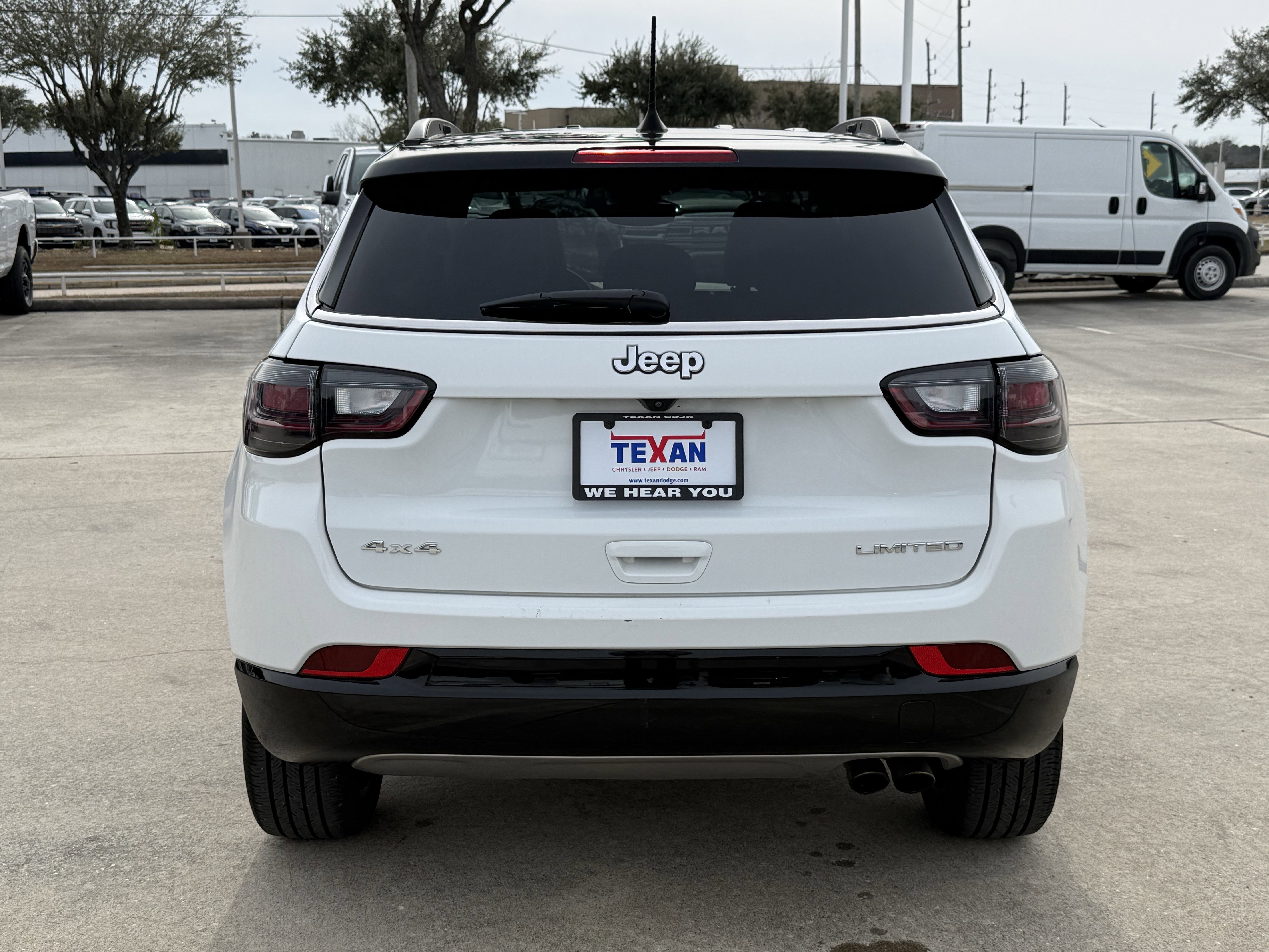 Used 2022 Jeep Compass Limited w/ Elite Group image 6