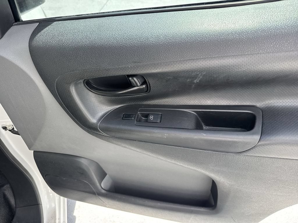 Used 2019 Nissan NV200 S FWD image 40