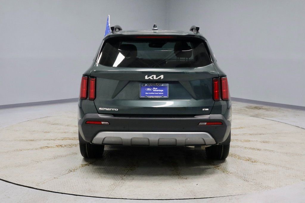 Used 2023 Kia Sorento SX Prestige image 9