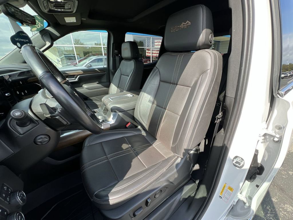 Certified 2022 Chevrolet Silverado 1500 High Country w/ High Country Premium Package image 19