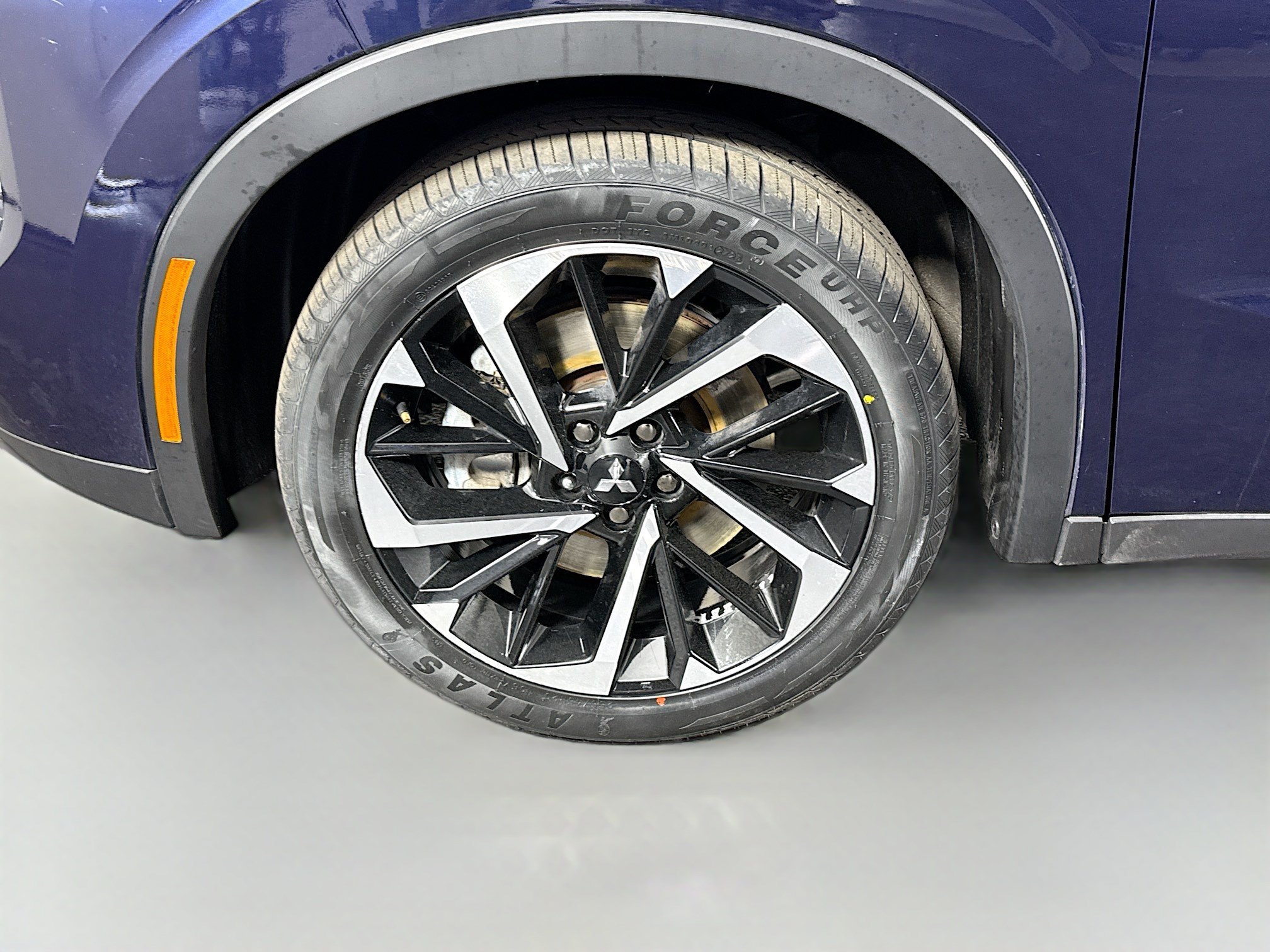 Used 2023 Mitsubishi Outlander SE AWD/4WD image 38