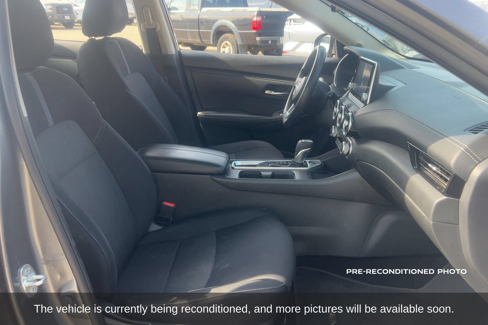 Used 2024 Nissan Sentra SV FWD image 13