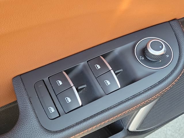 Used 2019 Alfa Romeo Giulia Ti RWD image 19