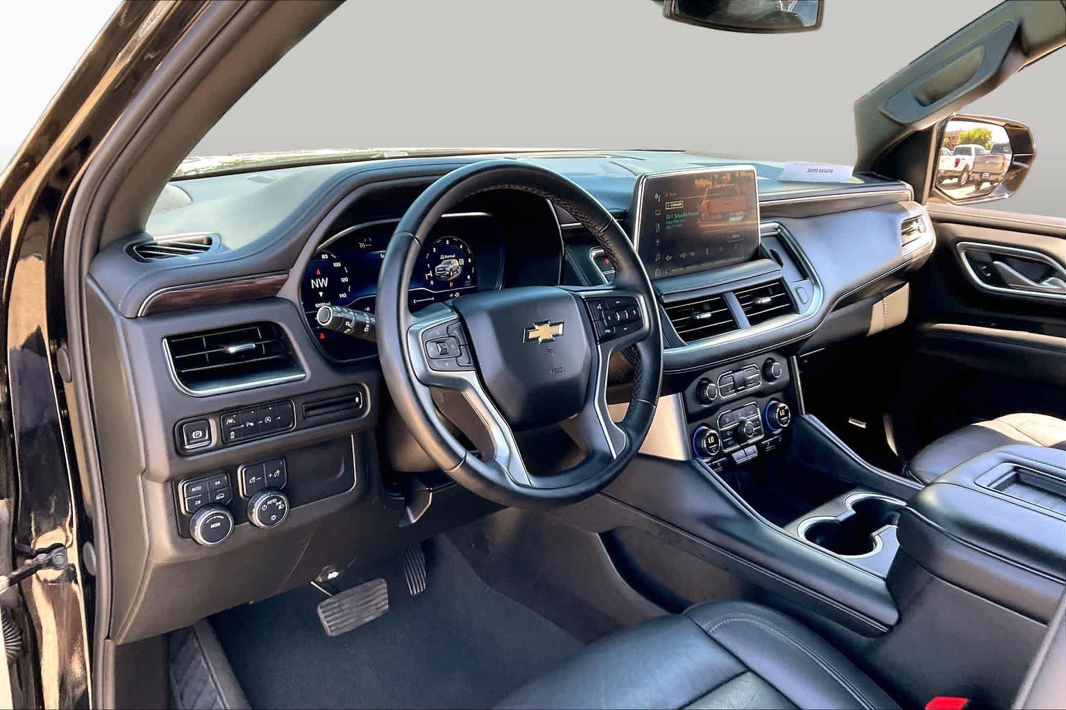 Used 2024 Chevrolet Tahoe LT AWD/4WD image 16