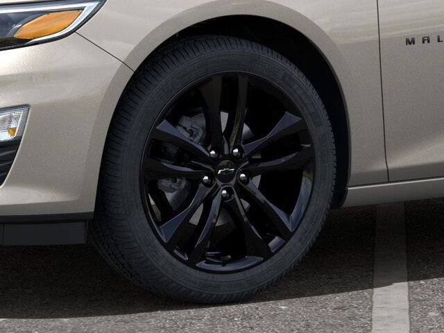 Used 2025 Chevrolet Malibu LT w/ Sport Edition FWD image 9