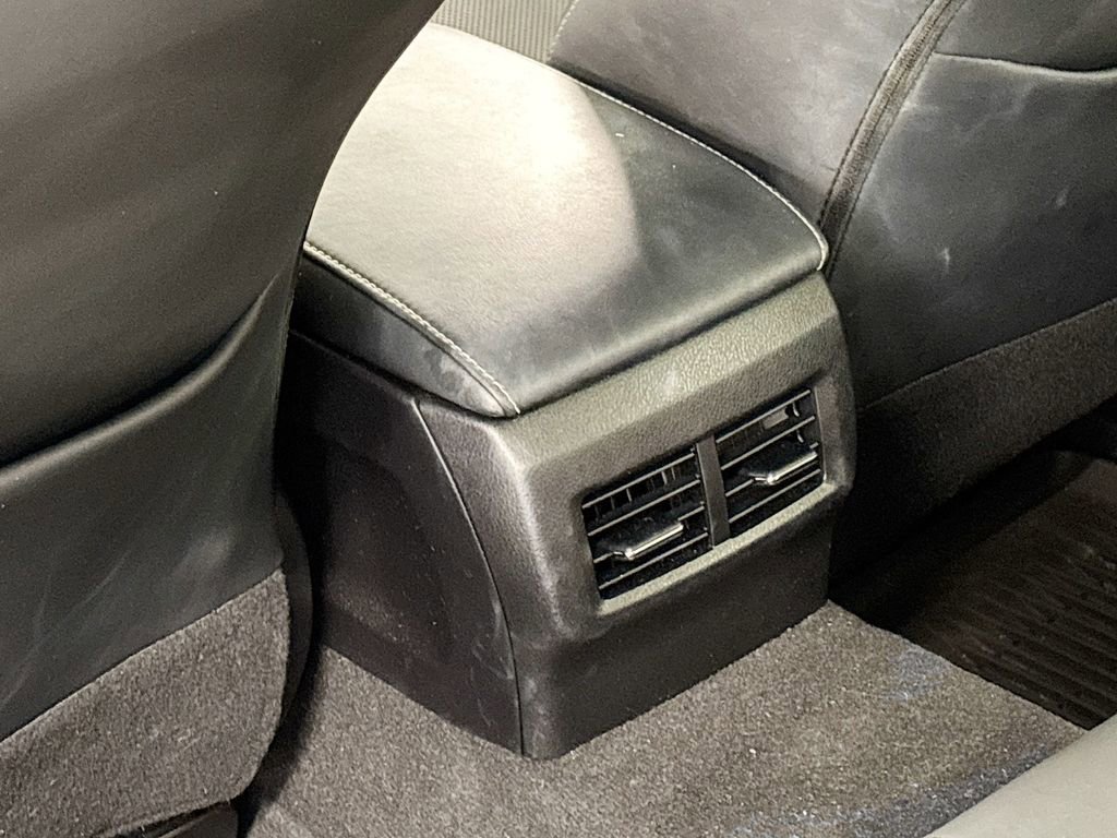 Used 2022 Lexus IS 300 w/ Premium Package RWD image 17