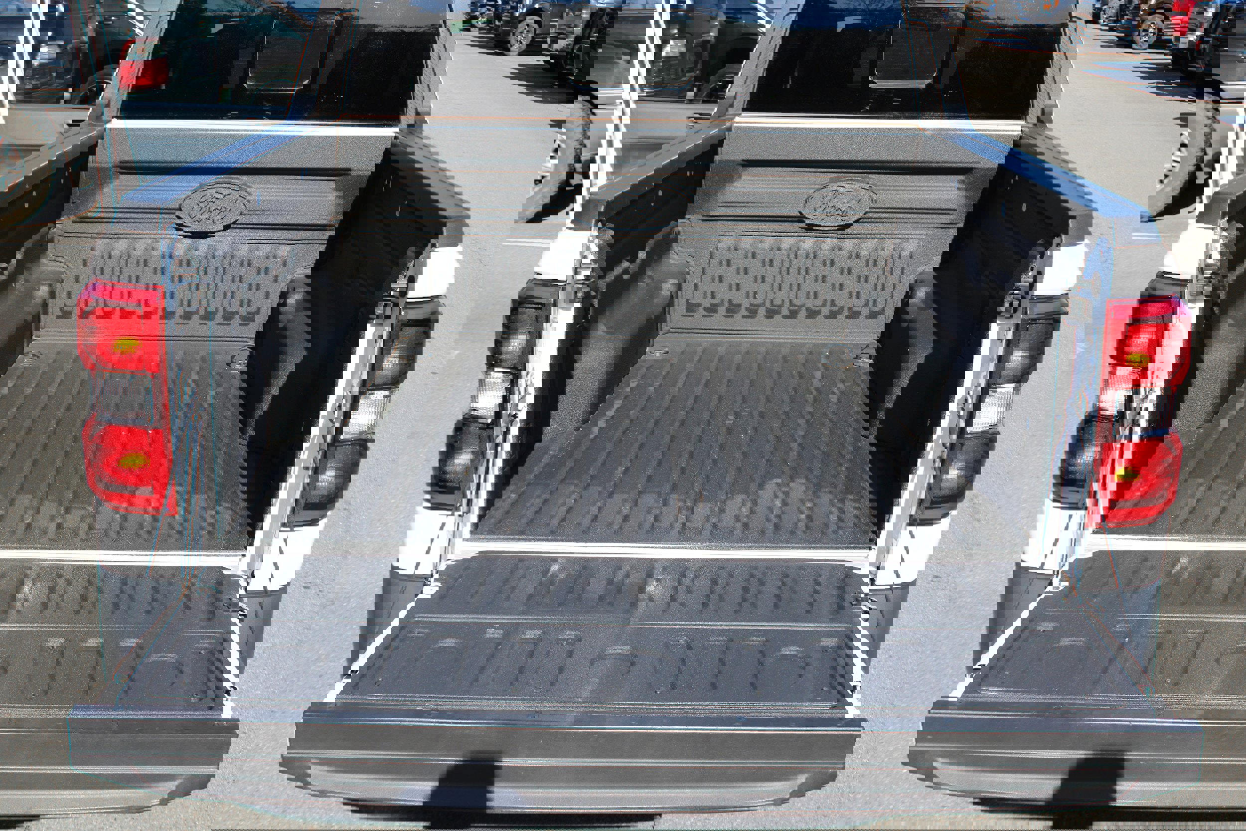 Used 2024 Ford Maverick Lariat w/ Black Appearance Package image 9