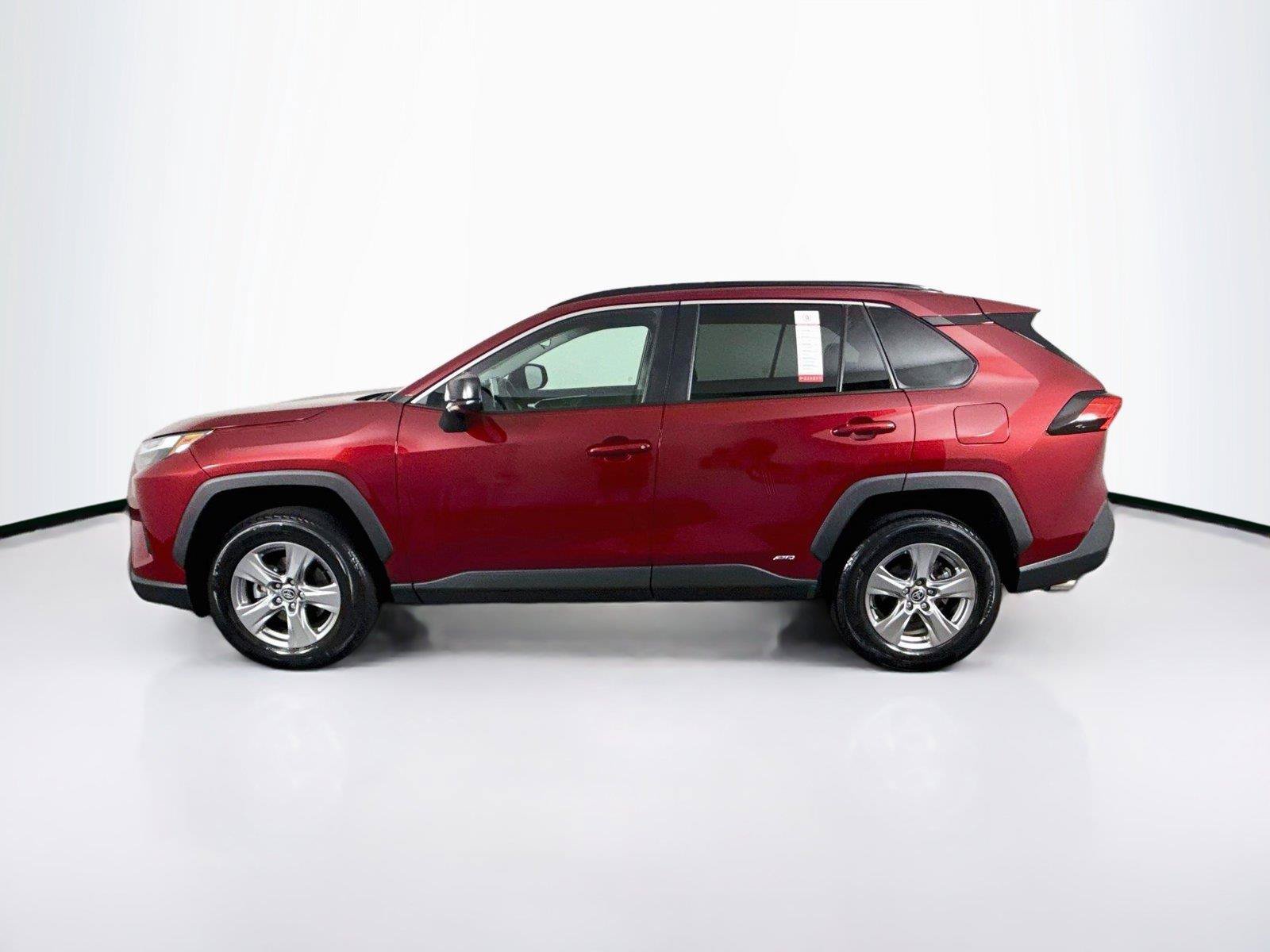 Certified 2025 Toyota RAV4 LE AWD/4WD image 12