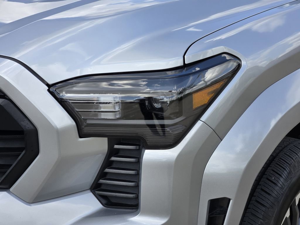 Certified 2024 Toyota Tacoma TRD Sport image 5