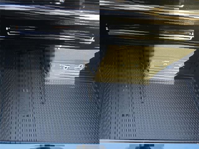 New 2026 Volkswagen Atlas Cross Sport SE image 18