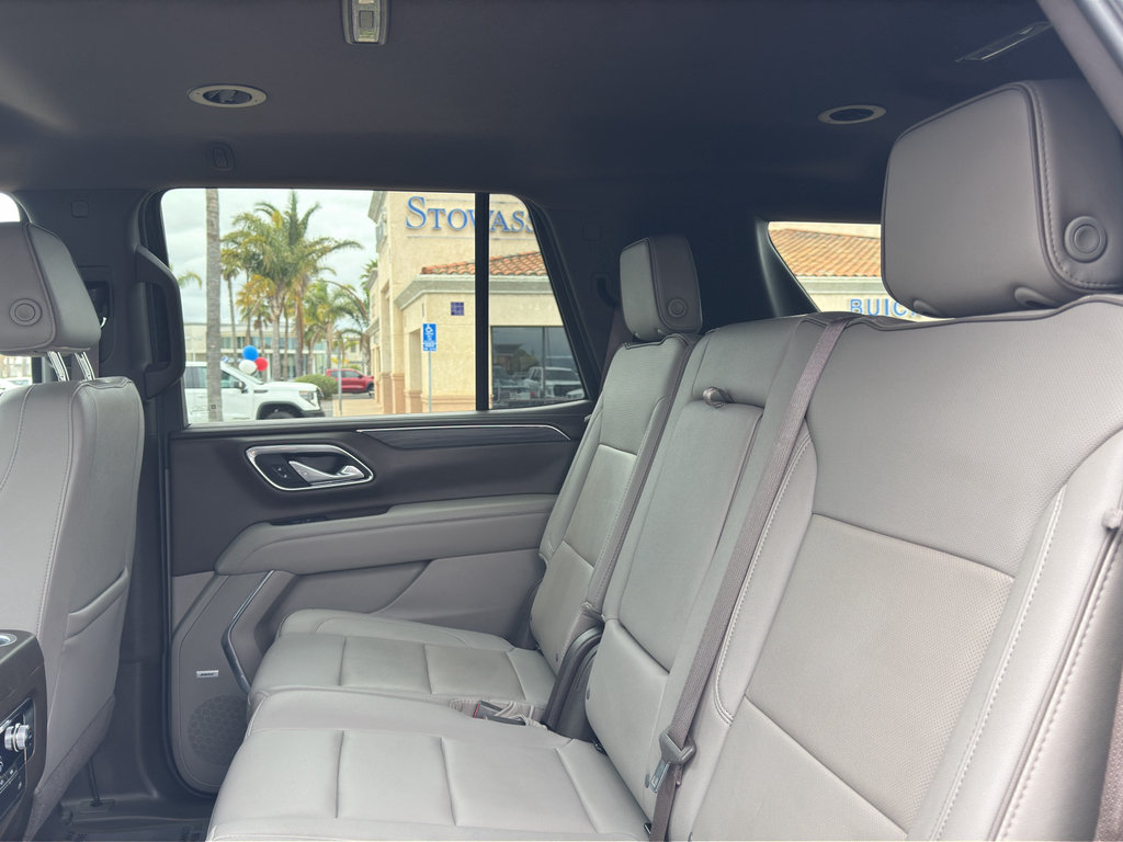 Used 2024 GMC Yukon SLT RWD image 7
