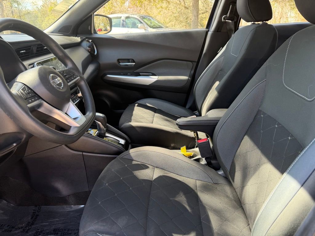 Used 2020 Nissan Kicks SV image 20
