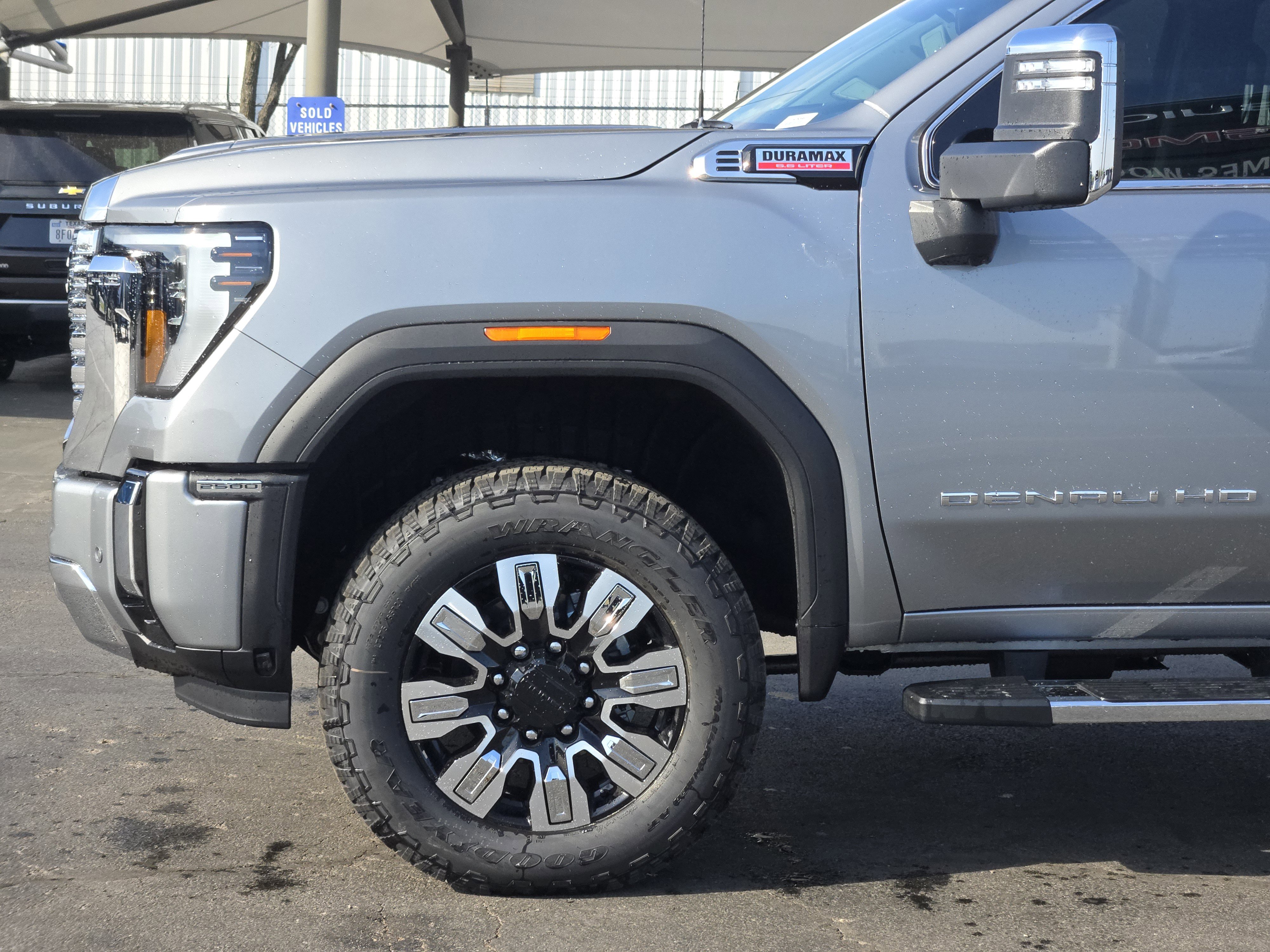 New 2026 GMC Sierra 2500 Denali w/ Denali Reserve Package image 5