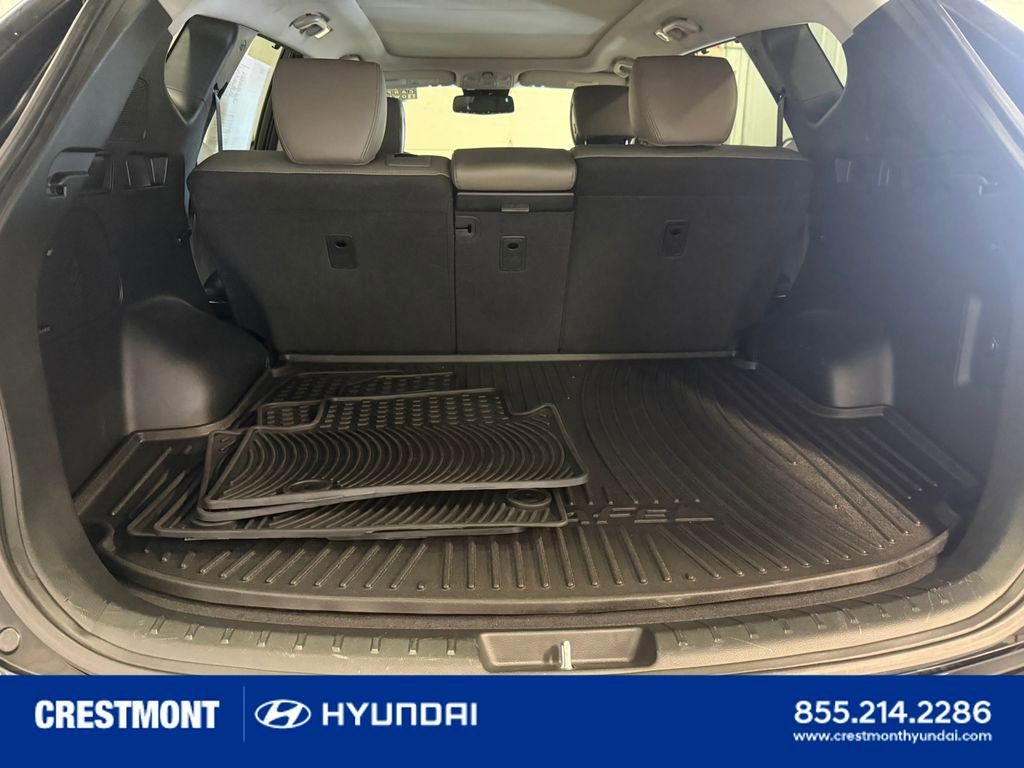 Used 2017 Hyundai Santa Fe Sport 2.0T AWD/4WD image 30