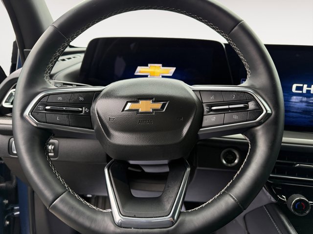 Certified 2025 Chevrolet Traverse LT image 11