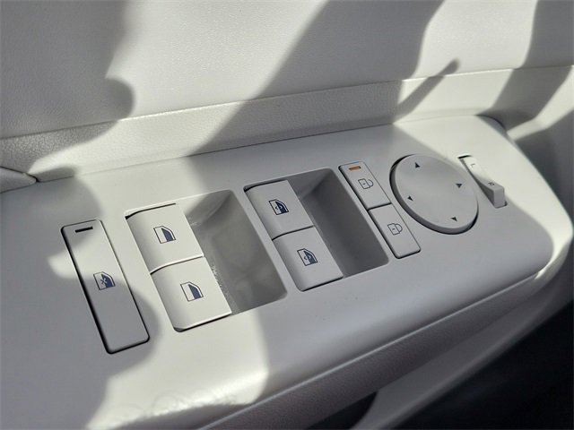 New 2026 Hyundai Kona SEL Premium image 16