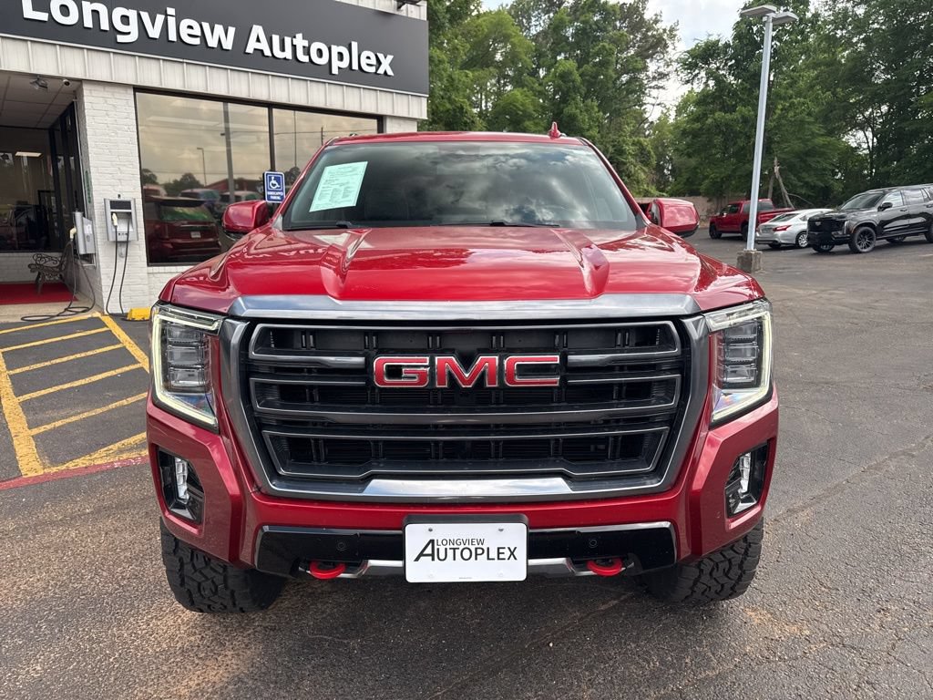 Used 2024 GMC Yukon AT4 AWD/4WD image 3