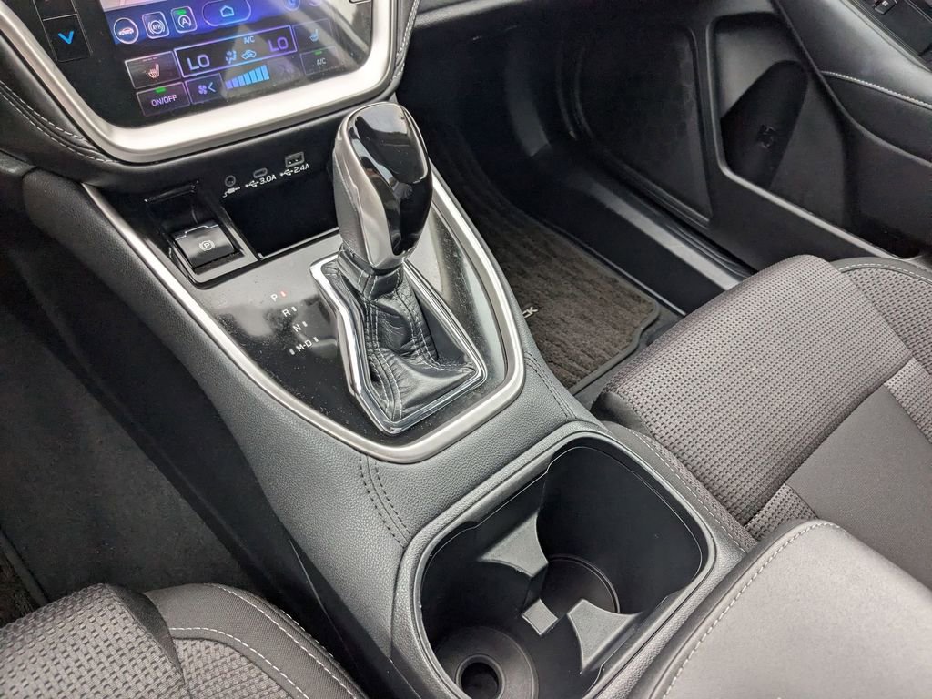 Used 2025 Subaru Outback Premium image 23