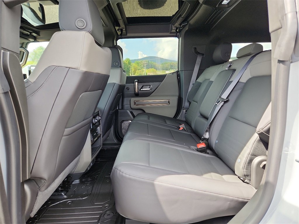 New 2025 GMC Hummer EV 2X image 5