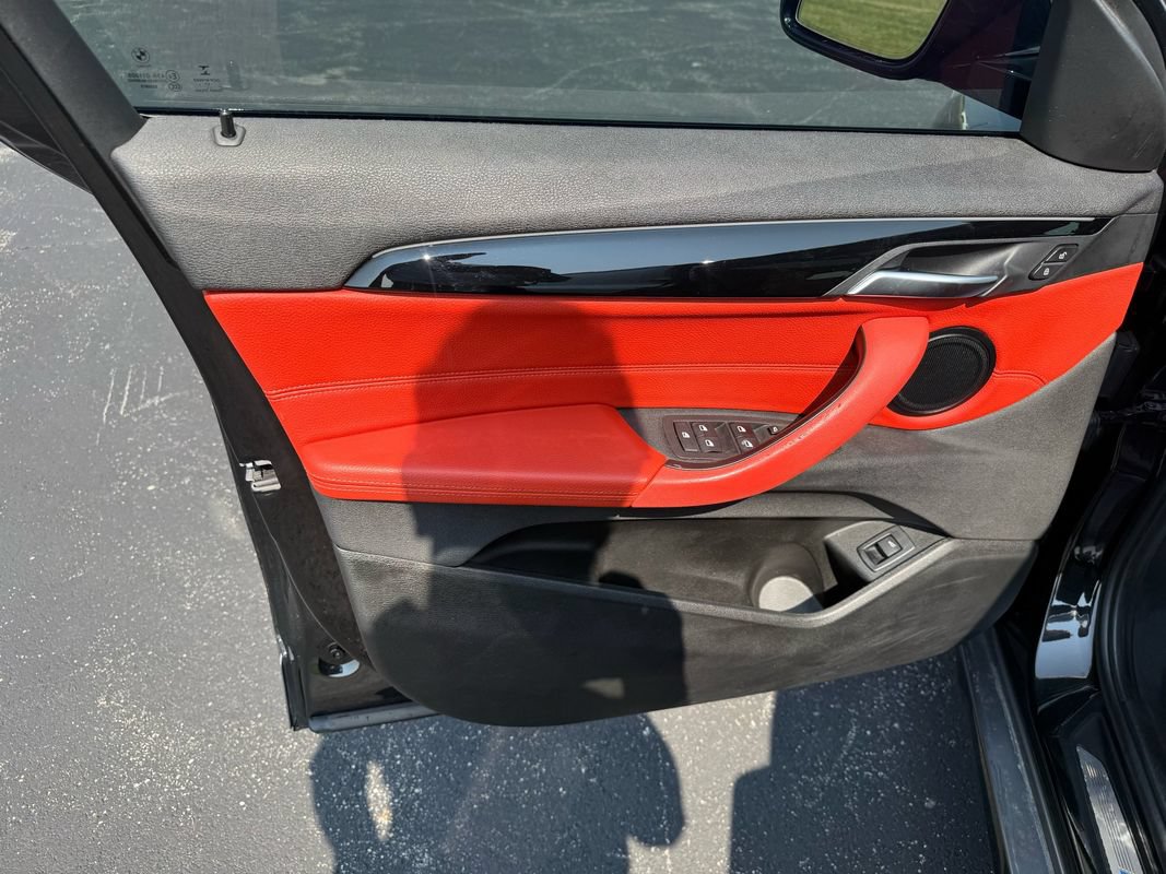 Used 2018 BMW X2 xDrive28i w/ M SportX Package AWD/4WD image 20