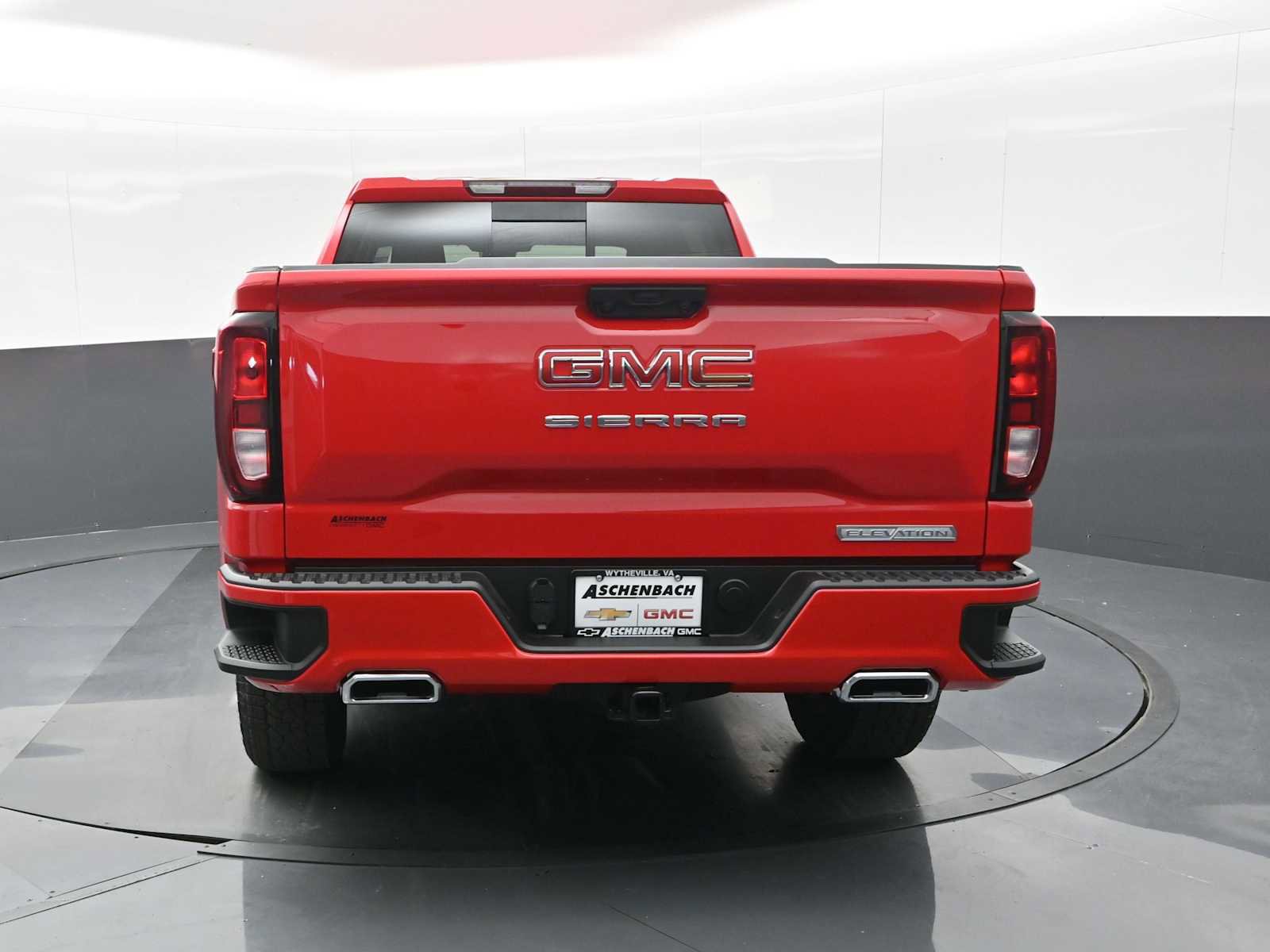 New 2026 GMC Sierra 1500 Elevation image 8