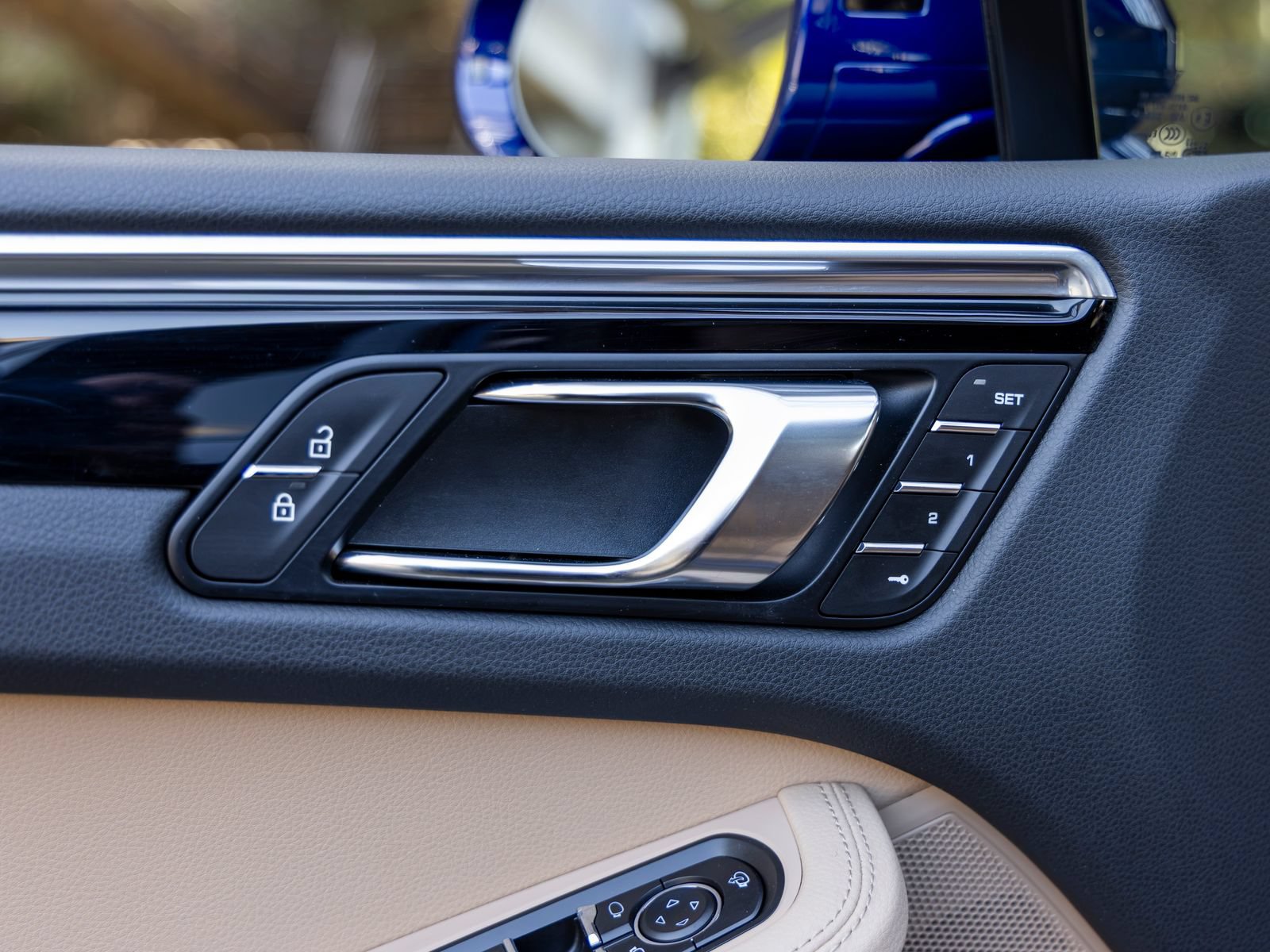Certified 2026 Porsche Macan AWD/4WD image 26
