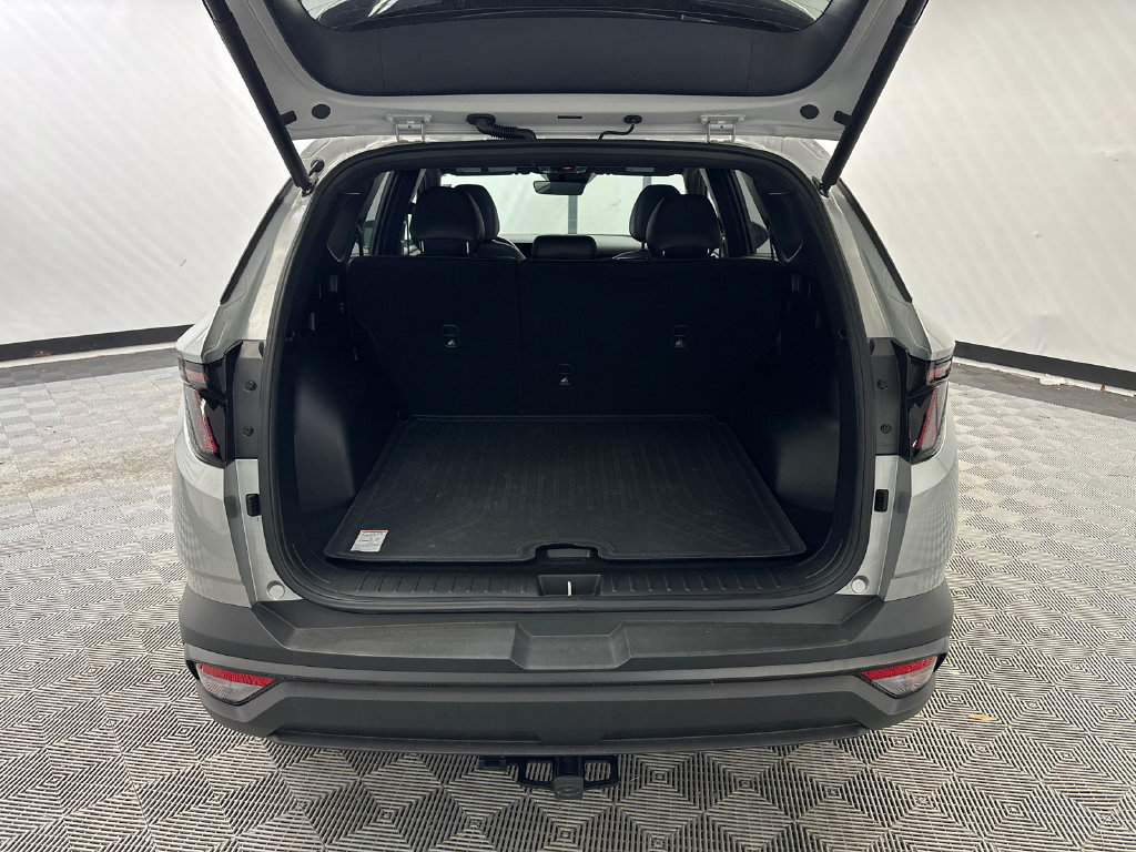 Certified 2025 Hyundai Tucson XRT FWD image 19