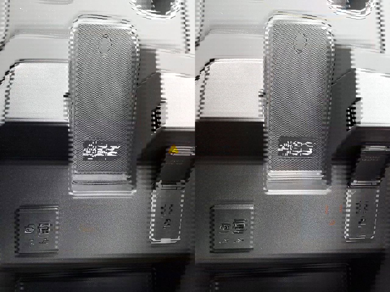 New 2024 GMC Sierra 2500 Denali Ultimate w/ Max Trailering Package image 73