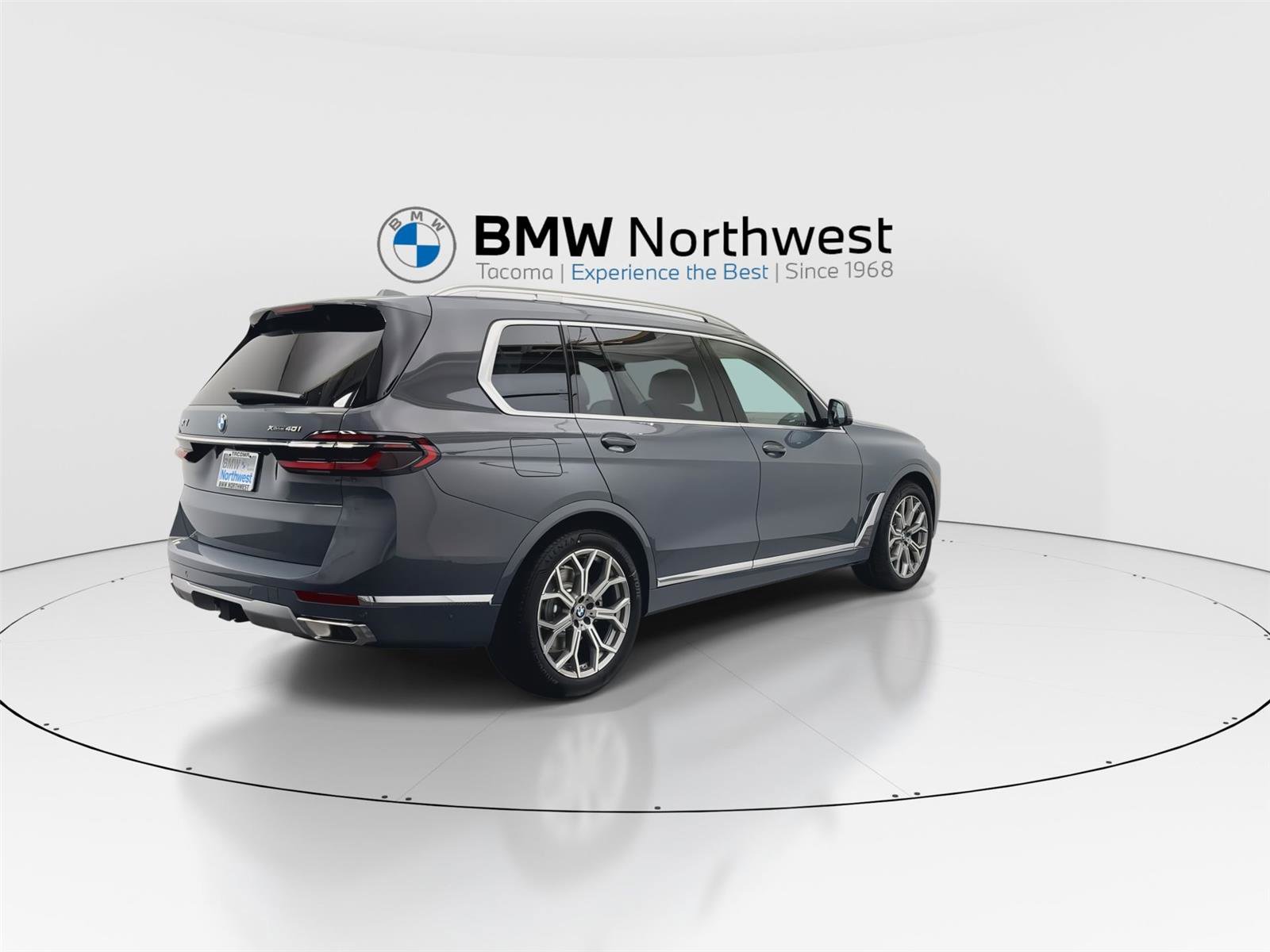 New 2026 BMW X7 xDrive40i image 3