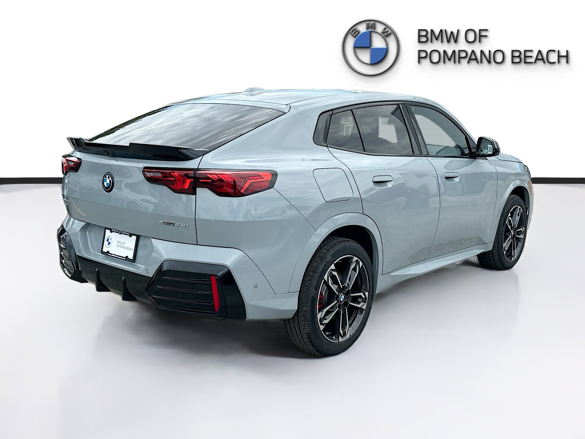 New 2026 BMW X2 xDrive28i w/ Technology Package AWD/4WD image 6