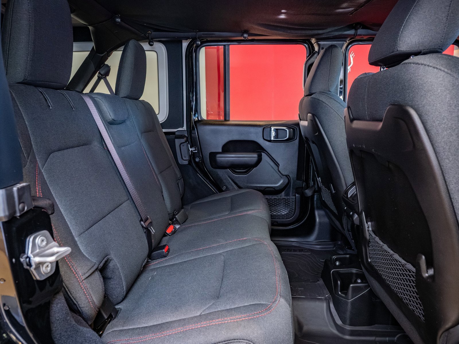 Used 2024 Jeep Wrangler Unlimited Rubicon image 26