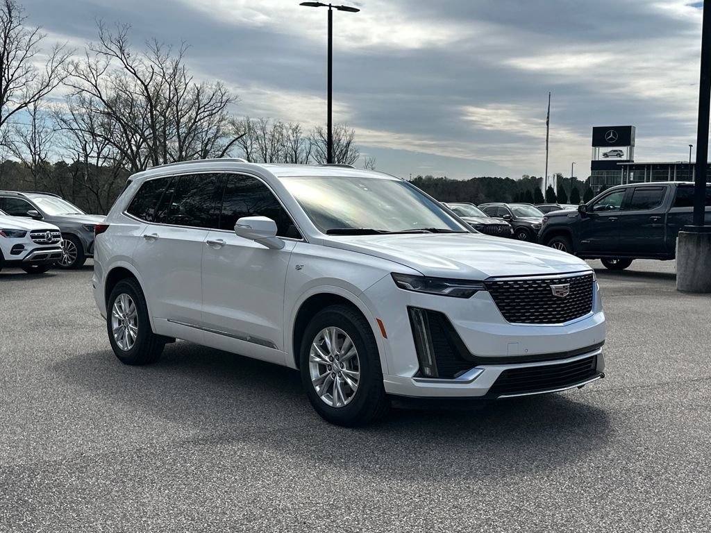Used 2024 Cadillac XT6 Luxury image 1