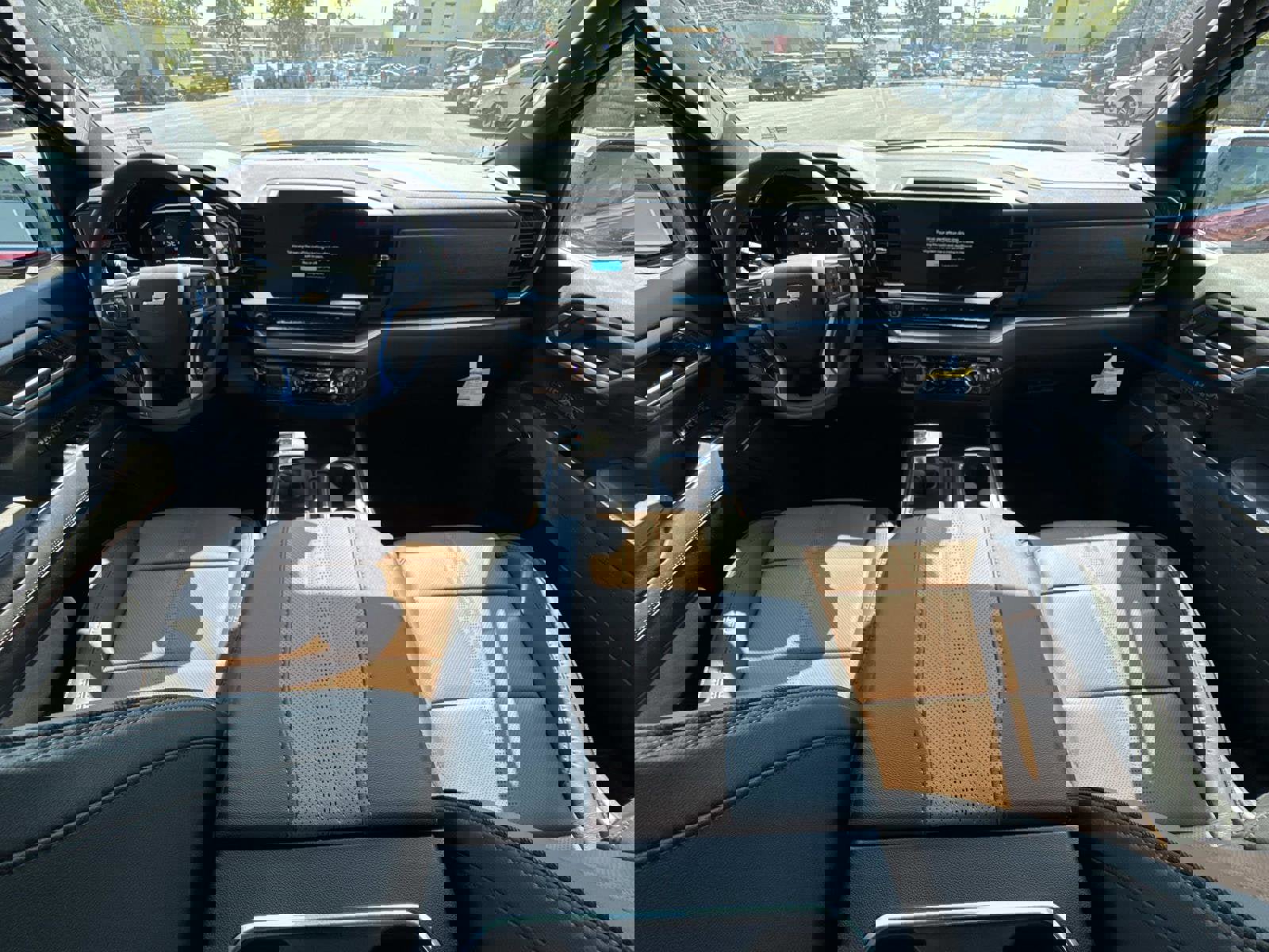 New 2026 Chevrolet Silverado 1500 High Country image 2