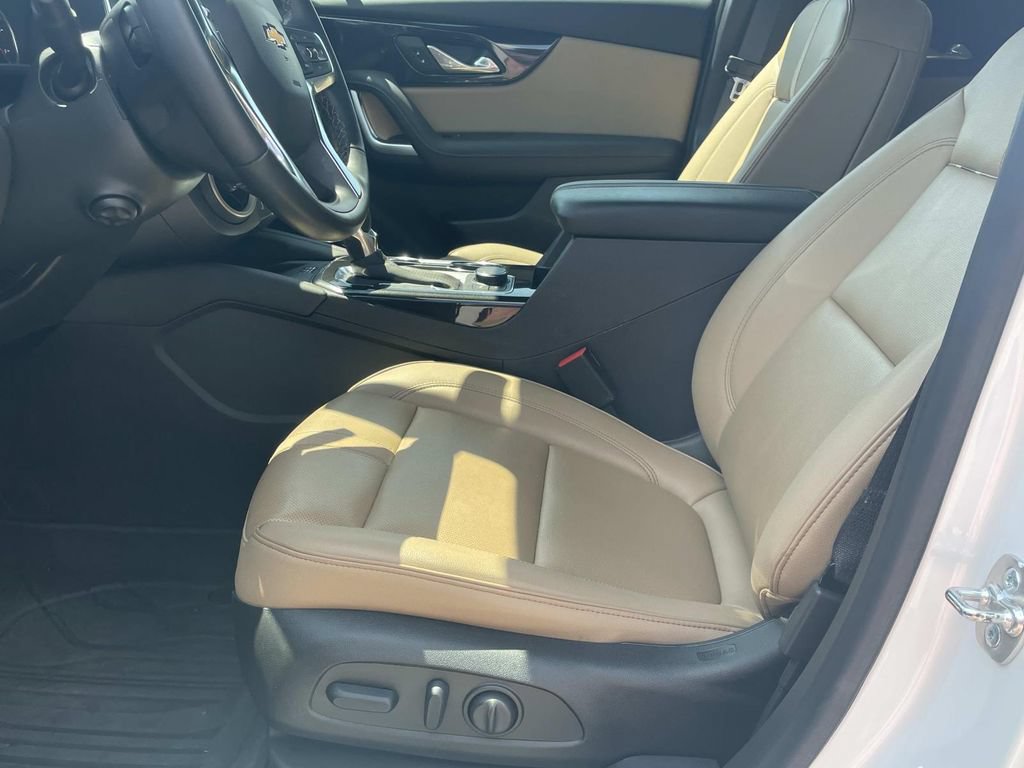 Used 2024 Chevrolet Blazer Premier w/ Driver Confidence II Package FWD image 19