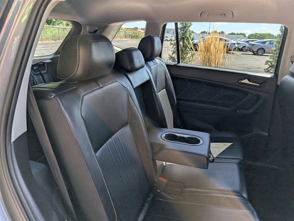 Used 2022 Volkswagen Tiguan SE image 15